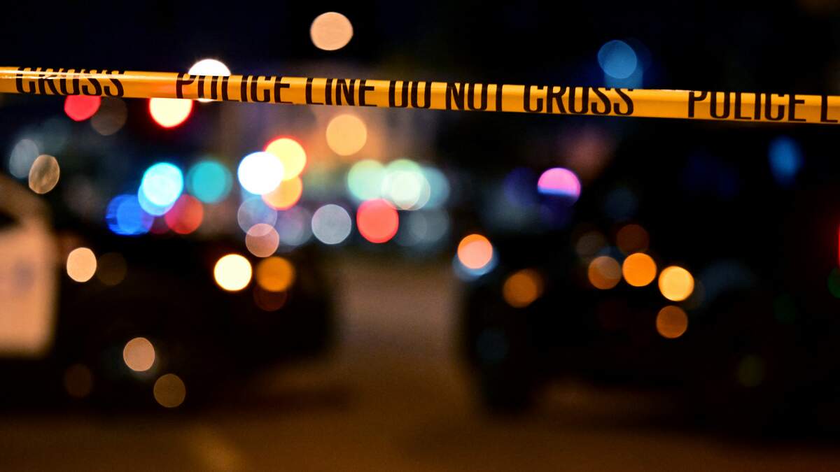 PB Security Guards Hurt In Stabbing Outside Of Club | STAR 94.1