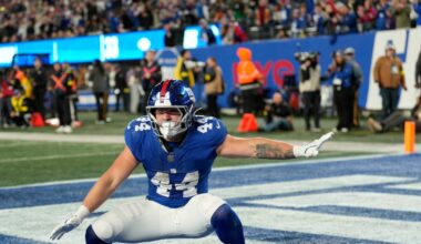 Giants RB Cam Skattebo bulldozes past Eagles for 3 TDs as New York upsets Philadelphia