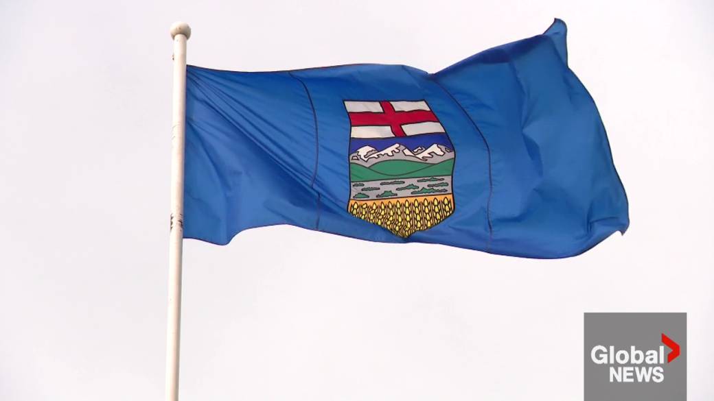 Click to play video: 'Striking Alberta teachers, province to resume bargaining talks after Thanksgiving'