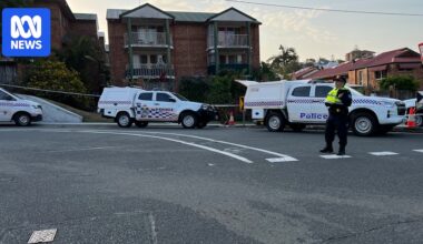 Homicide investigation underway after Queensland police find man dead on southern Gold Coast