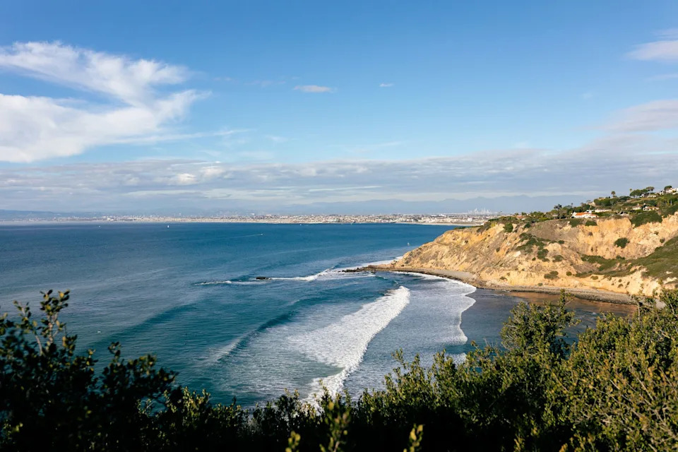 Palos Verdes, which Efron loves for its “gorgeous stretch of beach”