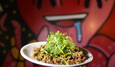 'K-pop Demon Hunters' stars visit Arizona Korean restaurant