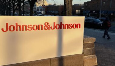 J&J lays out plan to splinter orthopedics business into separate company