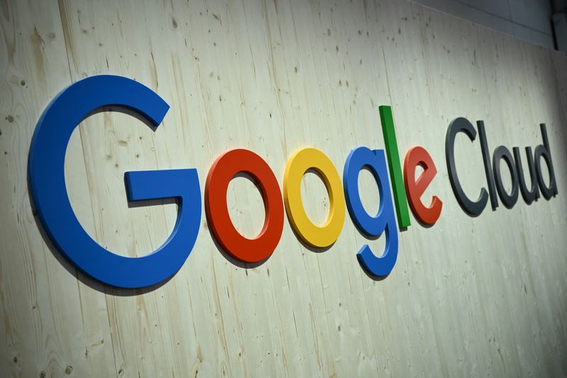 Adtalem, Google Cloud to launch AI credential program for healthcare professionals