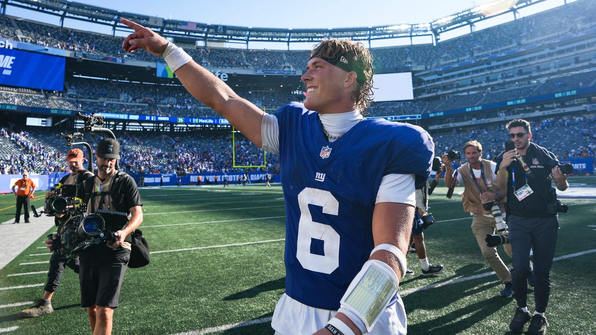 NY Giants vs Philadelphia Eagles predictions. Expert picks for NFL Week 6