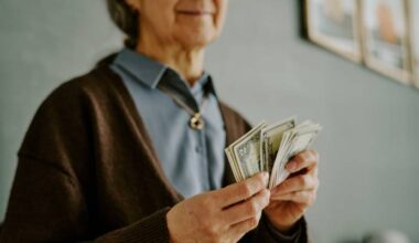 Illinois man’s wife wants to keep $75K in a home safe — but Ramsey Show says her scarcity mindset only creates more risk