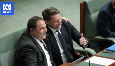 Liberals find brief lull in internal hostilities for a passable week