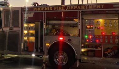 Man, child hospitalized after crash in central Phoenix