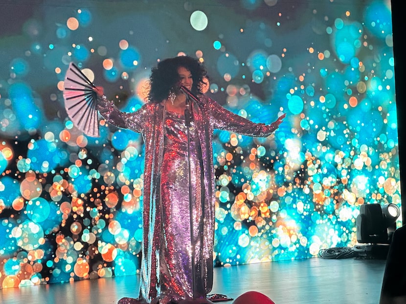 The diva is 81 years old. Can you blame her for a short performance?