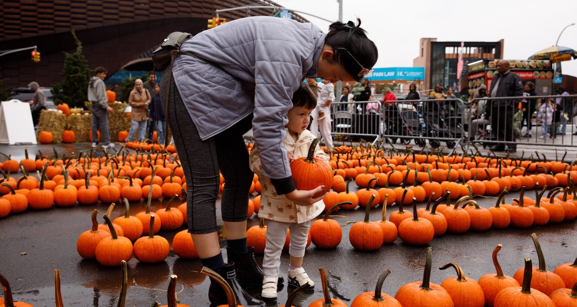 So much fun at the Fall Fest at Atlantic Terminal Mall 10/11/25 | Brooklyn Bridge Parents