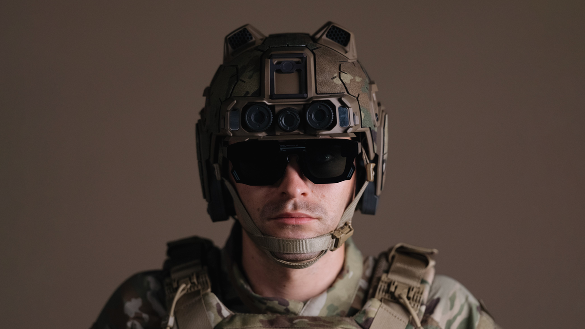 Anduril Reveals EagleEye Military XR Headset Design & Interface Clips