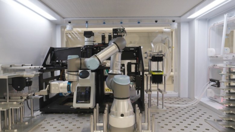 Aspen Neuroscience robot