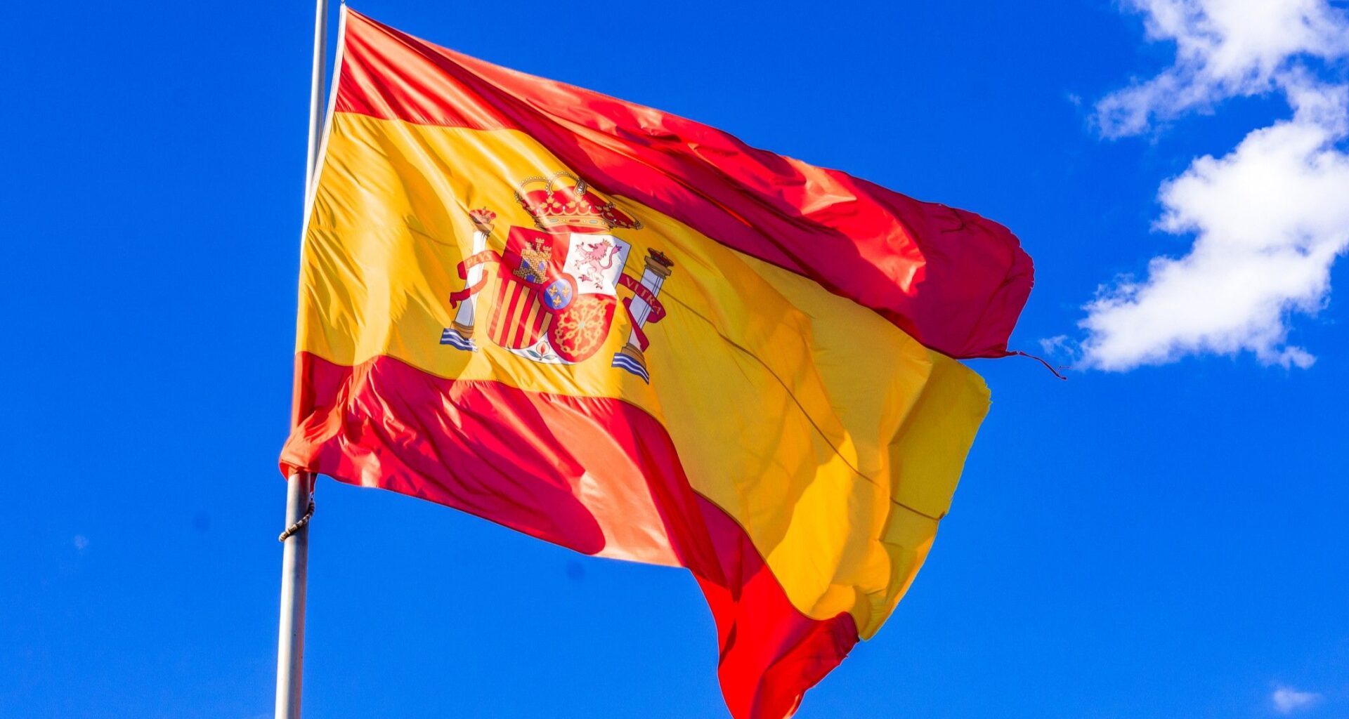 Spaniards turn to Proton VPN as anti-piracy blocks throttle the internet