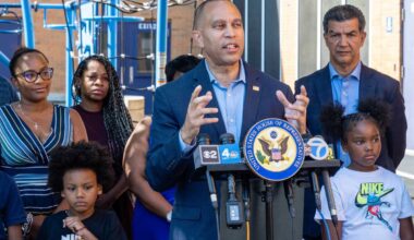 New York lawmakers rally for extension of healthcare tax credits amid shutdown concerns