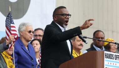Mayor Brandon Johnson sues Trump over threat to cut emergency funding