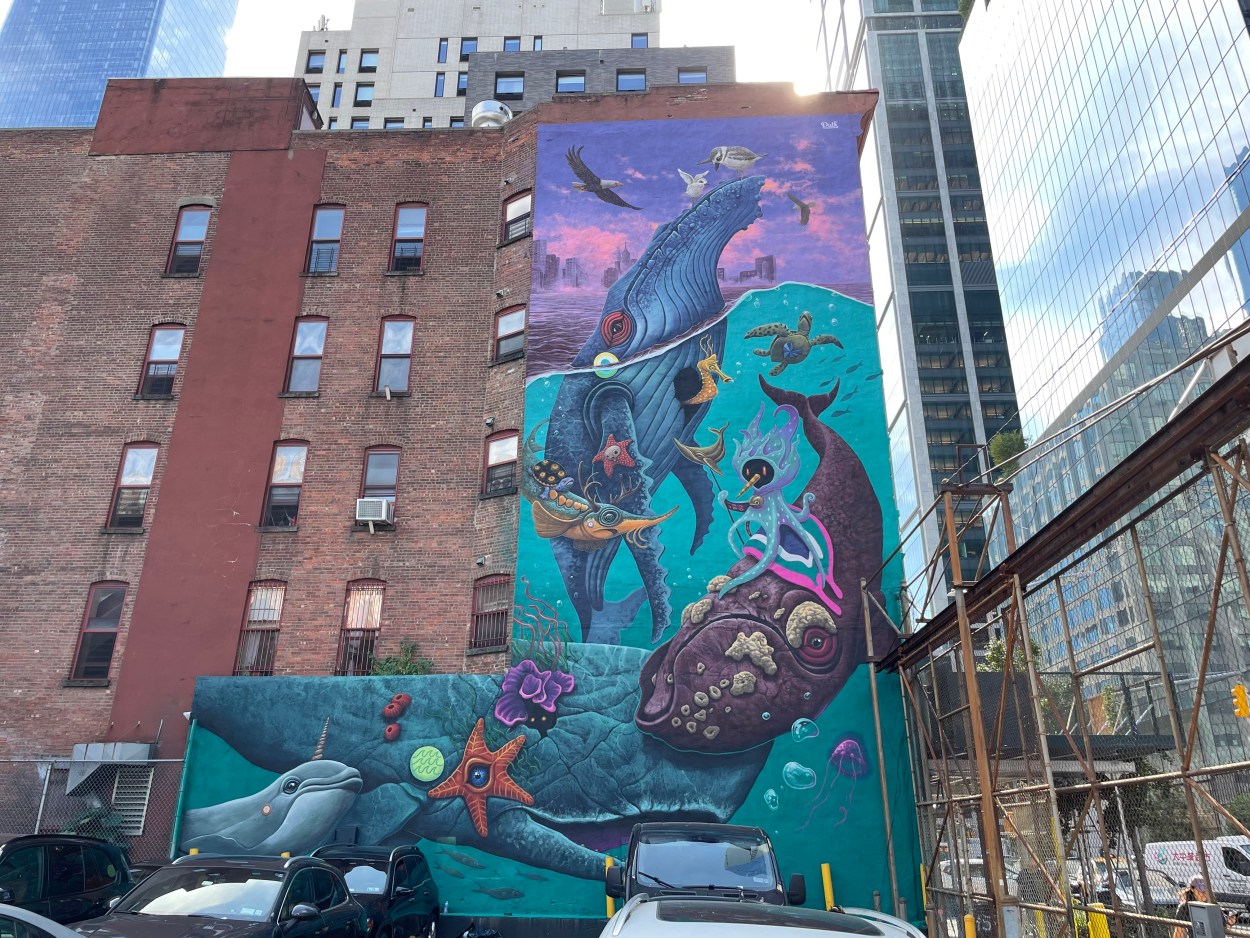 Whale mural by Spanish artist Dulk