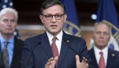 House Democrats press Johnson to bring Pay Our Troops Act to the floor early next week