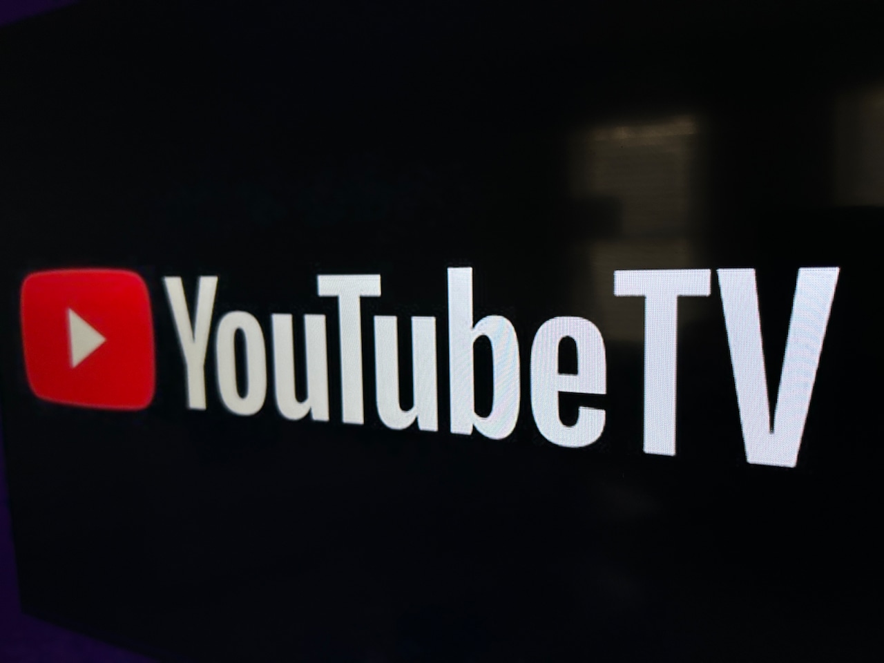 Disney warns ESPN, other networks may go out on YouTube TV at the end of the month