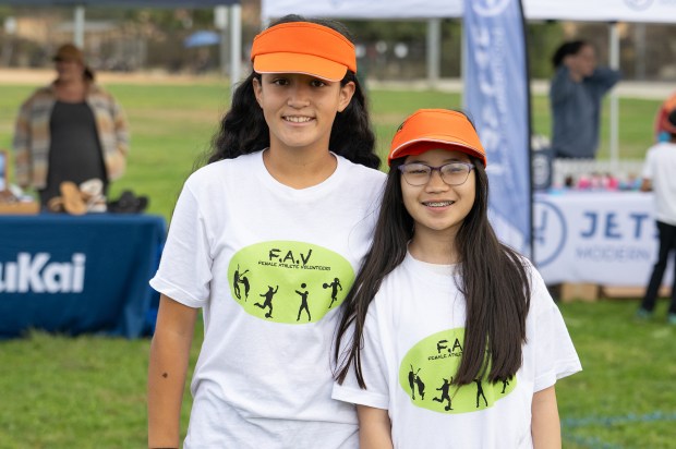 Hannah Aslanian, Caitlin Huang (Jon Clark)