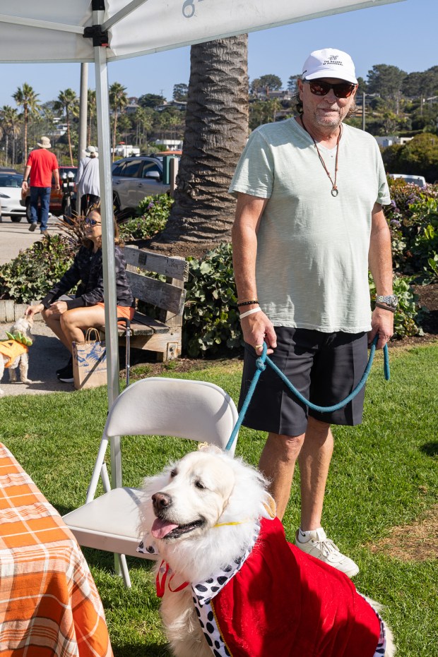 Bob Anderson with Pono (Jon Clark)