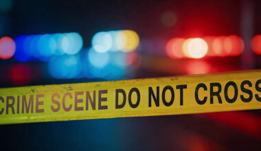 One man shot, another man stabbed during fight in East Harris County