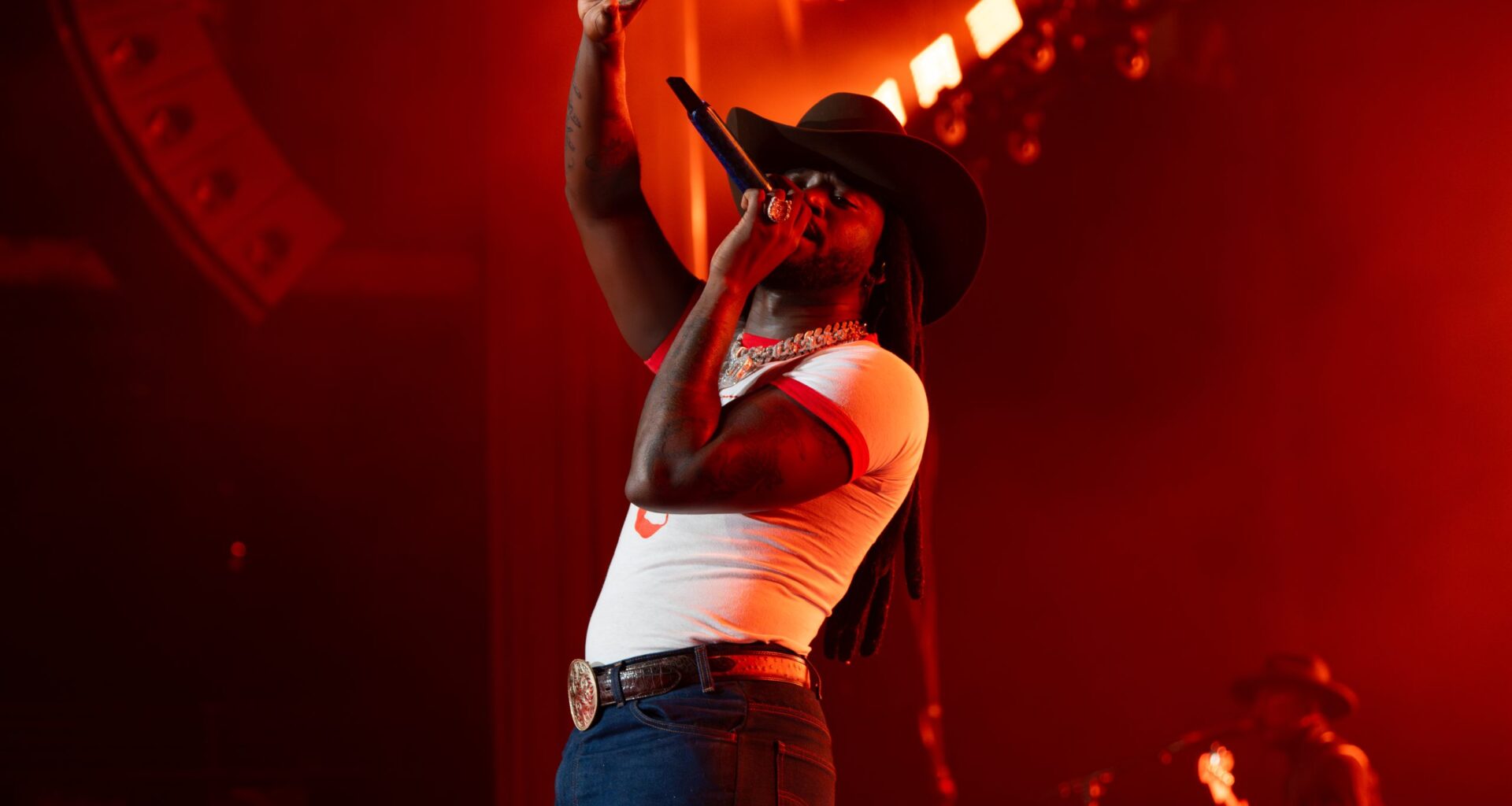 Shaboozey Brings the Great American Roadshow to 713 Music Hall