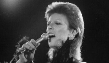 On This Day in 1973, David Bowie Released This “Stopgap” Album Just To Placate His Record Label