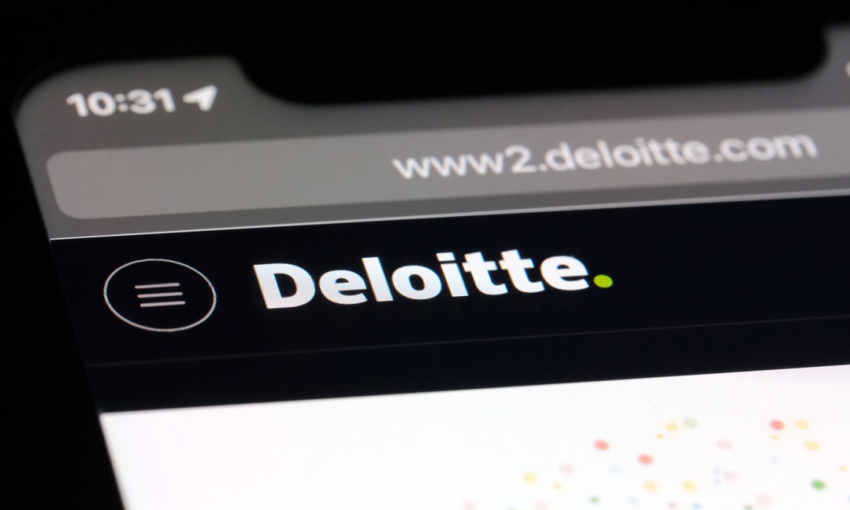 Anthropic and Deloitte Partner to Build AI for Regulated Industries