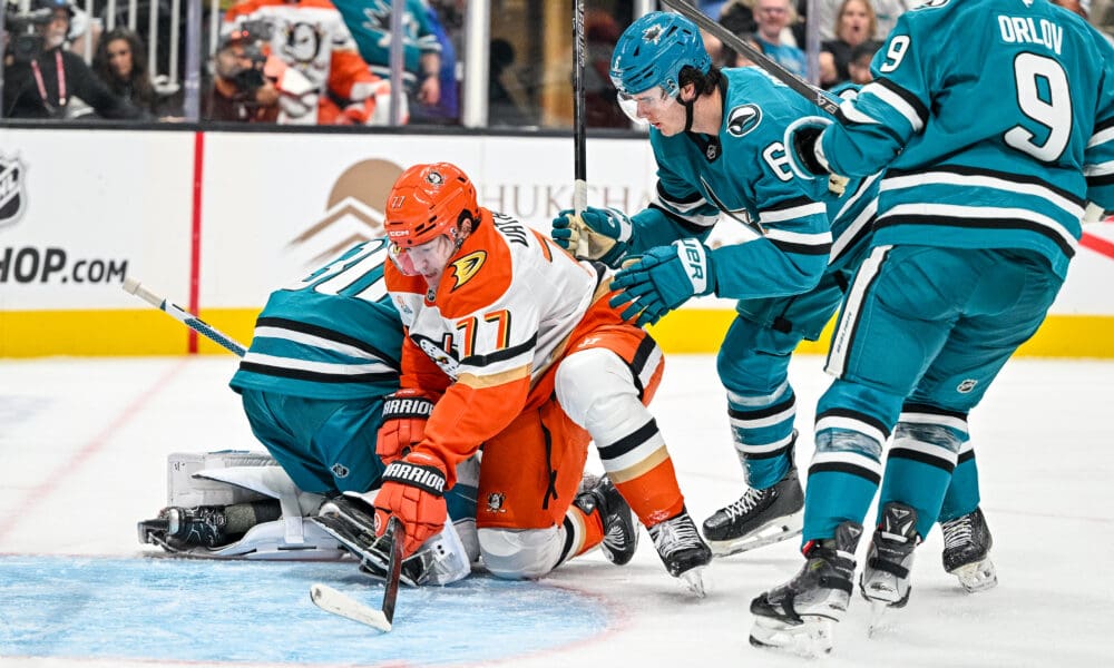 Sharks Blow Another 3rd Period Lead, Lose Dickinson's Debut 7-6 to Ducks in OT
