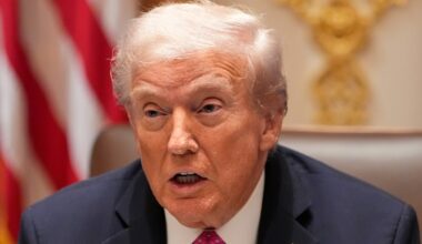 Trump signs proclamation for 25 per cent tariff on trucks, with USMCA exemption