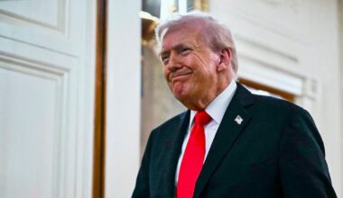 Donald Trump Reveals His White House Ballroom Reno With Epic Anticlimax