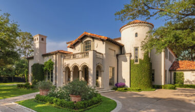 A Mediterranean-style villa home