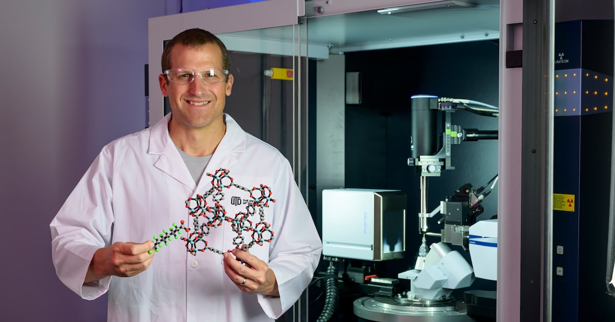 Dallas-area scientists expanding on research that won chemistry award