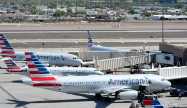Sky Harbor flights delayed due to staffing issues, FAA says