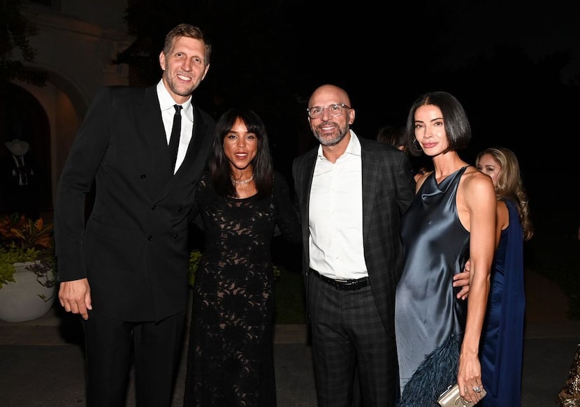 From left: Dirk Nowitzki, his wife, Jessica Olsson, Jason Kidd, his wife, Porschla.