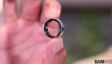 Nightmare scenario: Galaxy Ring gets stuck on finger due to a swollen battery