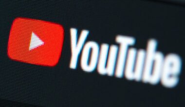 YouTube Offers Employees Voluntary Buyout Amid AI Pivot