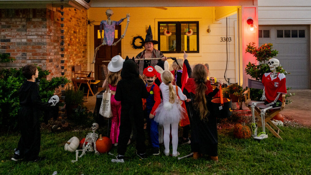 The Halloween forecast calls for clear skies highs in the middle to upper 80s, with temperatures di...