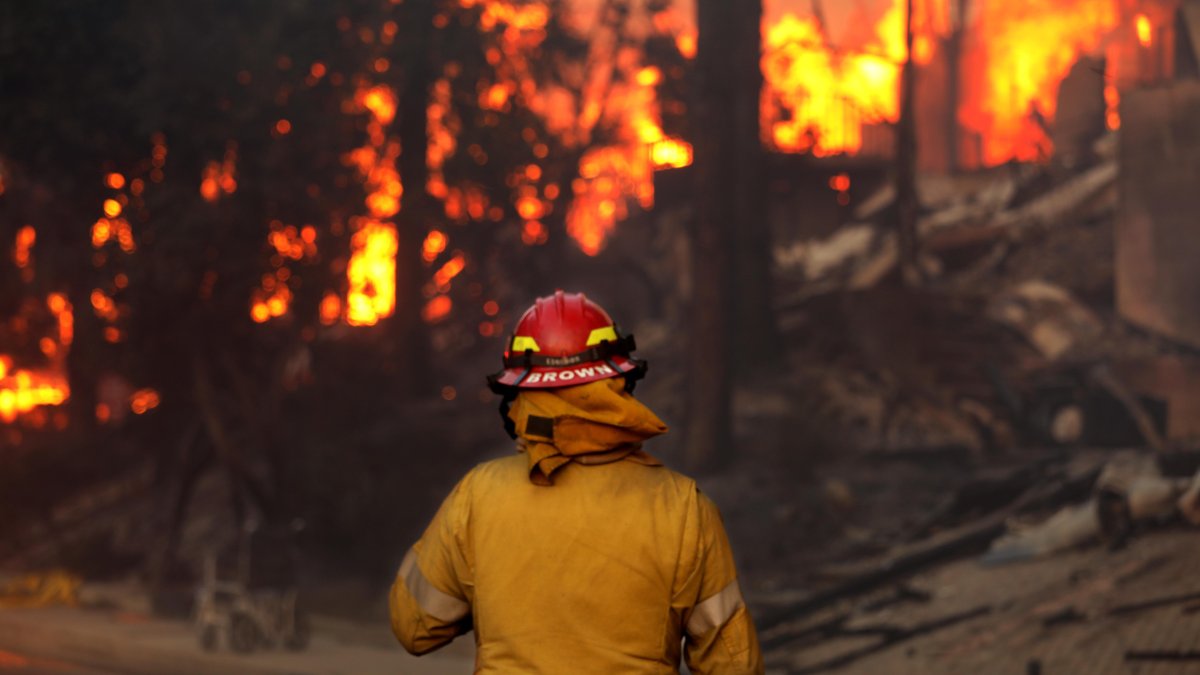 See a timeline of events in the deadly LA County Palisades Fire – NBC Los Angeles