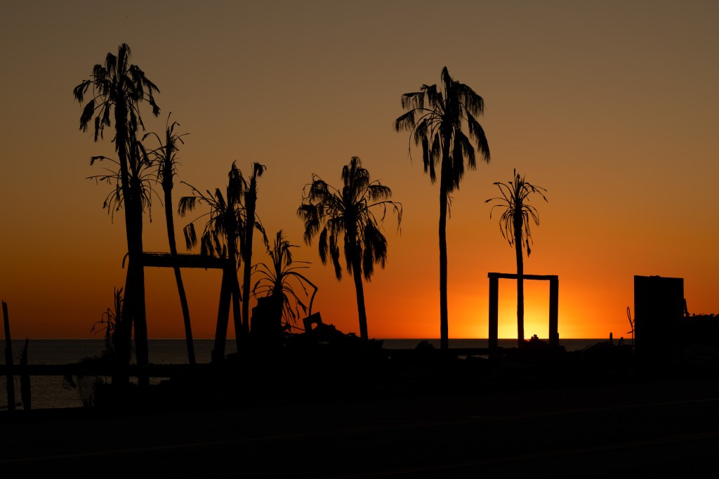 CBS News' Jonathan Vigliotti Pens Book On Los Angeles Wildfires