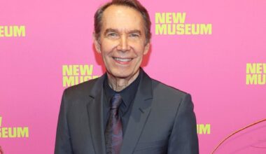 10 Top-Selling Living American Artists, and more: Morning Links