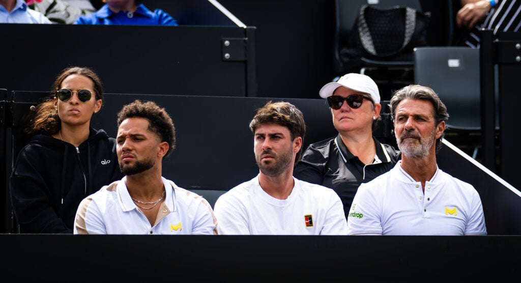 Patrick Mouratoglou watches Naomi Osaka of Japan during the first round on Day 2 of the Bad Homburg Open powered by Solarwatt.
