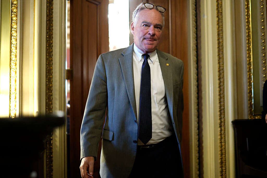 Senate Democrats push alternative on federal shutdown pay, as GOP bill heads toward a vote