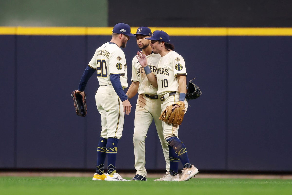‘Man, we’re tiny’: The Brewers don’t stand tall. But they play big