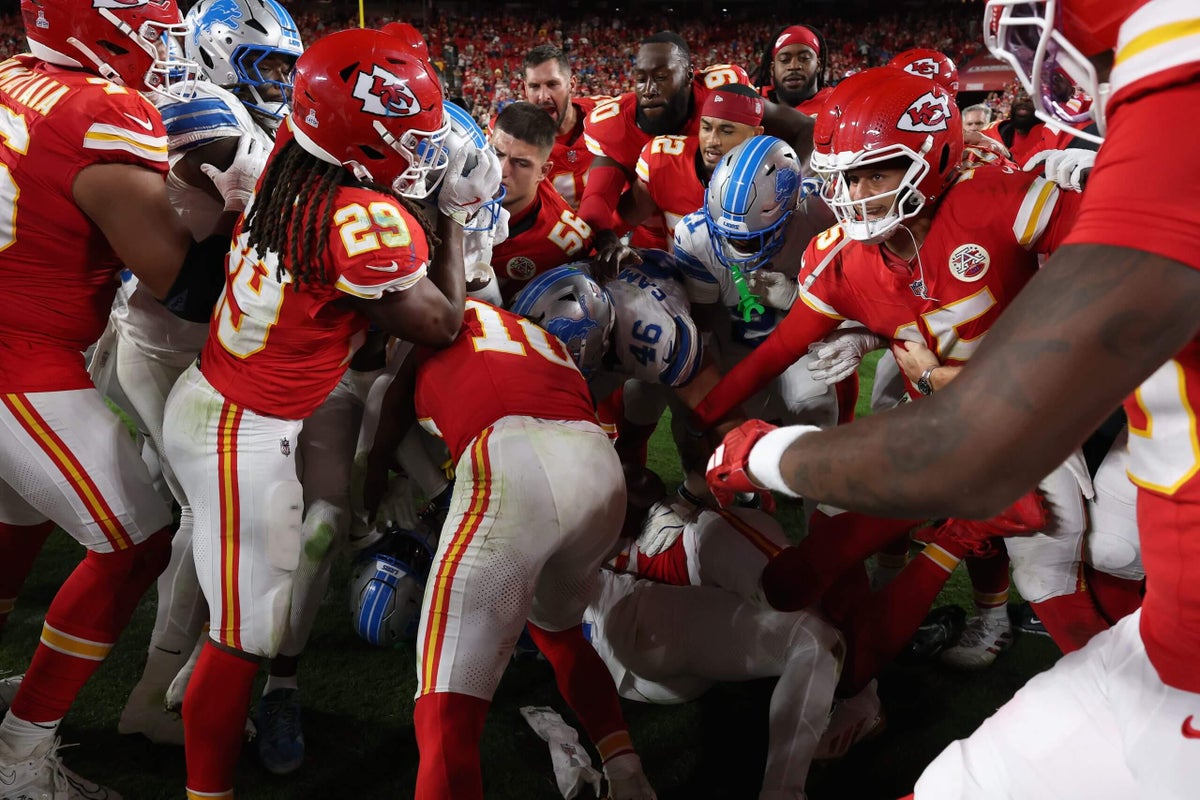 Lions, Chiefs brawl after Kansas City’s 30-17 win on Sunday night