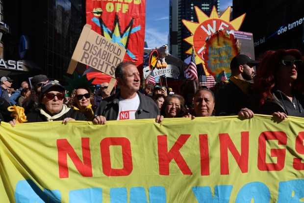 NEW YORK CITY - OCTOBER 18: New York City Comptroller Brad Lander (C) joins demonstrators participating in a "No Kings" protest in Manhattan on October 18, 2025, in New York City. Organizers expect millions to participate in cities and towns across the nation for the second "No Kings" protest to denounce the Trump administration. (Photo by Spencer Platt/Getty Images)