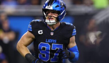 Aidan Hutchinson, Lions agree to 4-year extension worth $180 million, his agent says