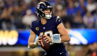 Chargers-Vikings takeaways: Justin Herbert dominates, Carson Wentz not so much