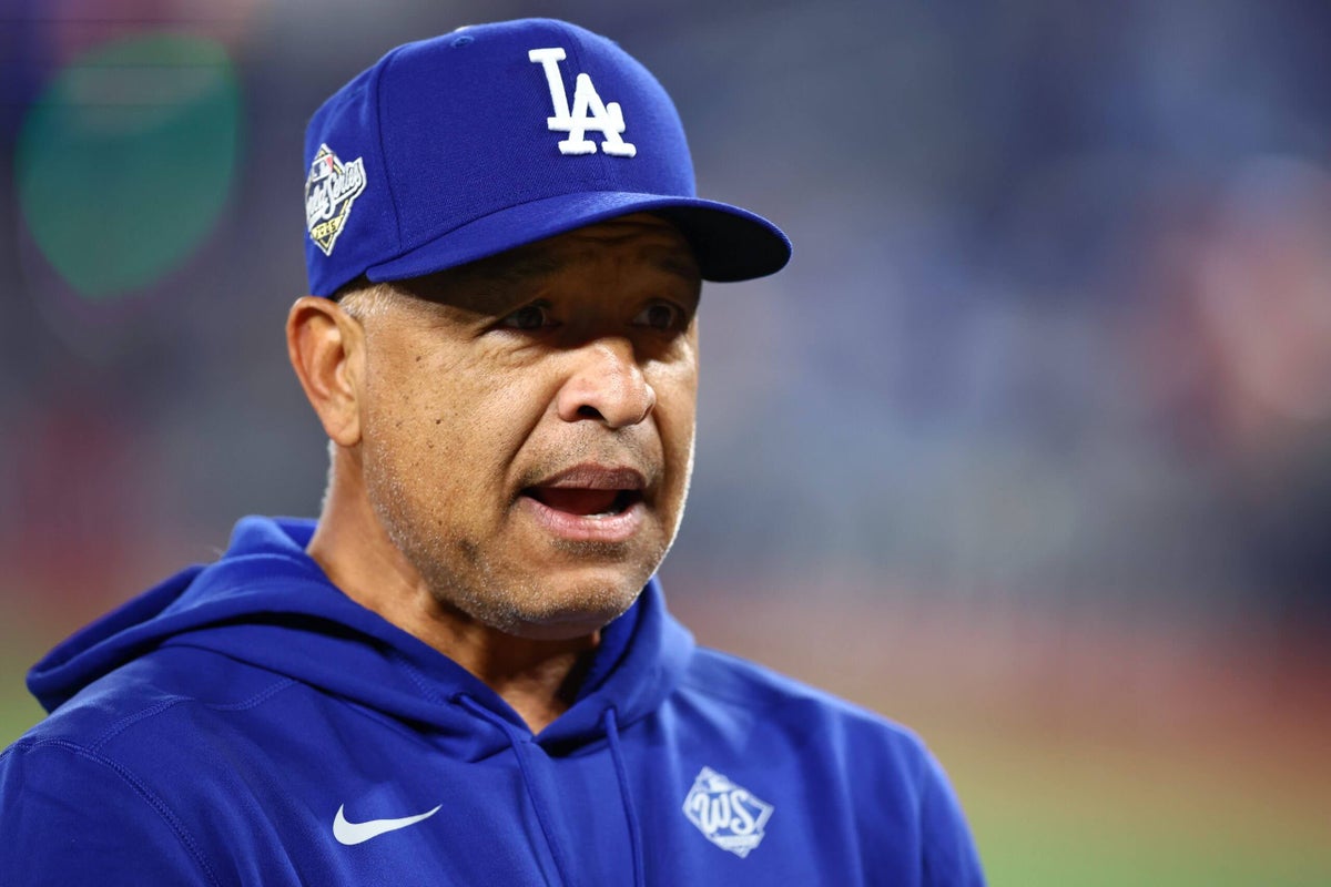 After airline delays in Canada, Dodgers’ Dave Roberts downplays viral comments: ‘It was just a long day’