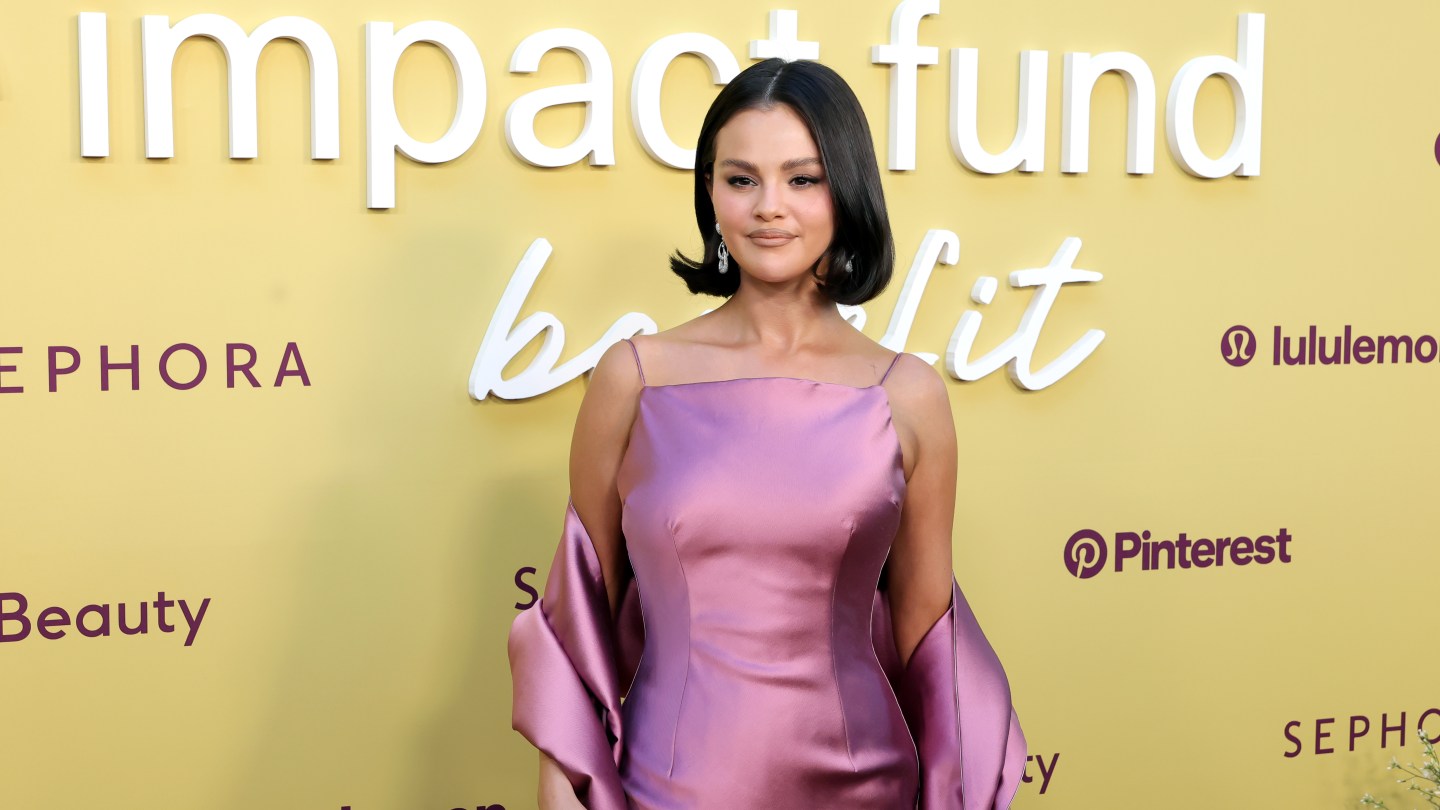 Selena Gomez Gives Advice for Protecting Mental Health on Social Media